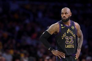 巴西vs海地-8-Windhorst：詹姆斯主动联系意向球队球员 老板们却毫不知情